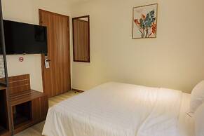 Lanura Saigon Boutique Hotel