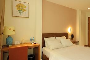 Lanura Saigon Boutique Hotel