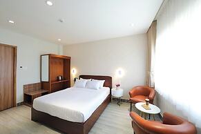 Lanura Saigon Boutique Hotel