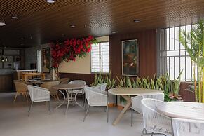 Lanura Saigon Boutique Hotel