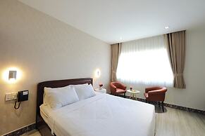 Lanura Saigon Boutique Hotel