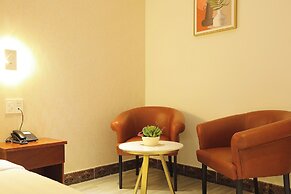 Lanura Saigon Boutique Hotel