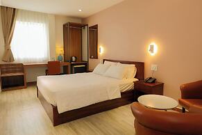 Lanura Saigon Boutique Hotel