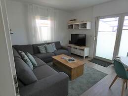 Wellmann Modern Retreat