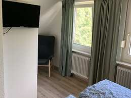 Wellmann Modern Retreat