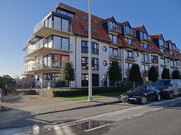 Apartment in Nieuwpoort With sea Views