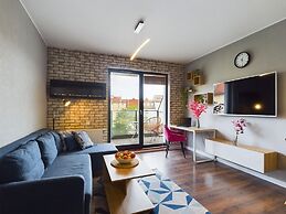 Gdansk Apartment for 2 People by Renters