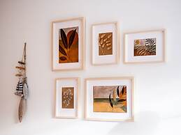 Gaston Lejeune 201 Close to the sea and Center