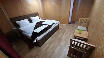 Snowleopard Cottage - Tsomoriri Lake