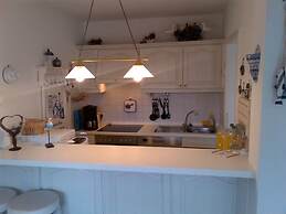 Fillner 2 Modern Retreat