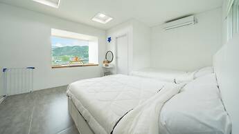 Gapyeong Ttonggangaji Kids Poolvilla