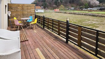 Gapyeong Ttonggangaji Kids Poolvilla