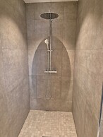 Yggdrasil Sea Wiev Lodge