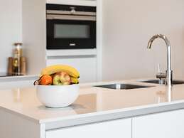 Winoc 302 Luxury Family Apartment on the Dike