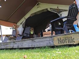 Luxious Glamour Safari Tent 2