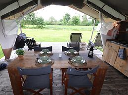 Luxious Glamour Safari Tent 2