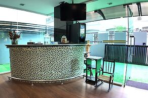 Aspira Suites Sukhumvit 20