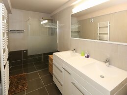 Decuman Spacious Family Apartment in Middelkerke