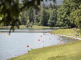 Beautiful Residence With Spa in Cozy Samoens