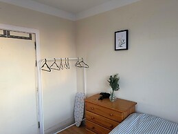 Acacia Wembley Stadium Serviced Apartment by Edens