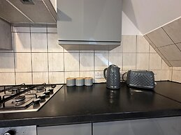 Oak Wembley Stadium Serviced Apartment by Edens