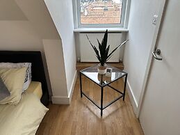 Oak Wembley Stadium Serviced Apartment by Edens