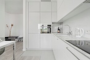 Miedziana Apartment Wrocław by Renters