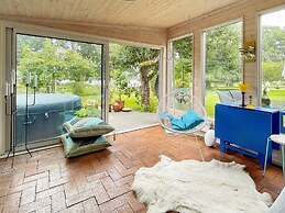 6 Person Holiday Home in Vaxjo-by Traum