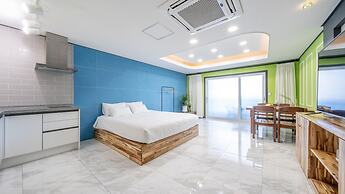 Changwon Healingtime Poolvilla Pension