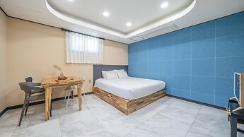 Changwon Healingtime Poolvilla Pension