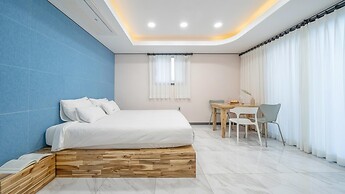 Changwon Healingtime Poolvilla Pension