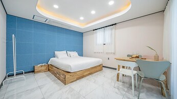 Changwon Healingtime Poolvilla Pension