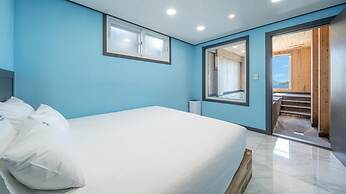 Changwon Healingtime Poolvilla Pension