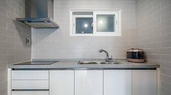 Changwon Healingtime Poolvilla Pension