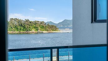 Changwon Healingtime Poolvilla Pension