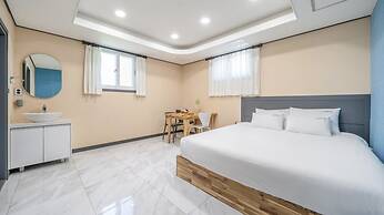 Changwon Healingtime Poolvilla Pension