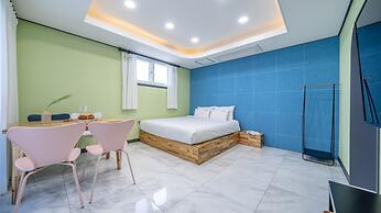Changwon Healingtime Poolvilla Pension