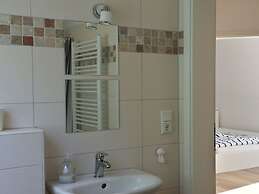 Apartment Bare With Ebike Rental