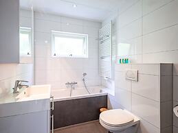 2 Holiday Homes With Enclosed Garden