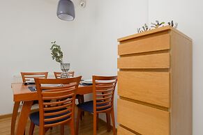 Sunny Heart of Warsaw by Renters