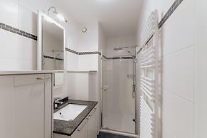 Les Dunes Apartment in De Haan Near Sea Beach