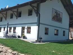Ferienwohnung im Bayerischen Wald mit Terrasse