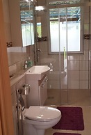 to the Beach Comfortable Holiday Residence