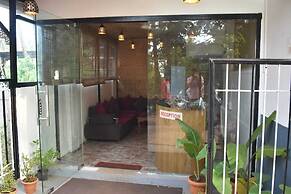 ROSHNI - THE LUXURY GUEST HOUSE