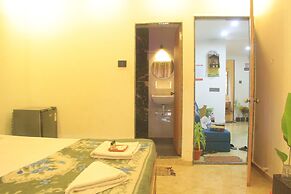 ROSHNI - THE LUXURY GUEST HOUSE