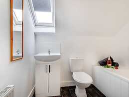 Sunset View Apartment in Skinningrove