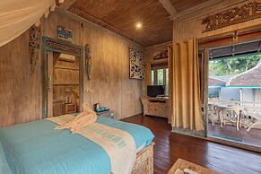Golden Hill Cottage Nusa Penida