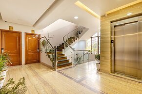 Lime Tree Hotel and Banquet Huda Metro