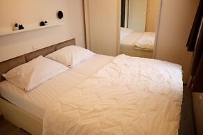 Apartment in Nieuwpoort With Garden