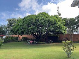Sunset Hotel Entebbe